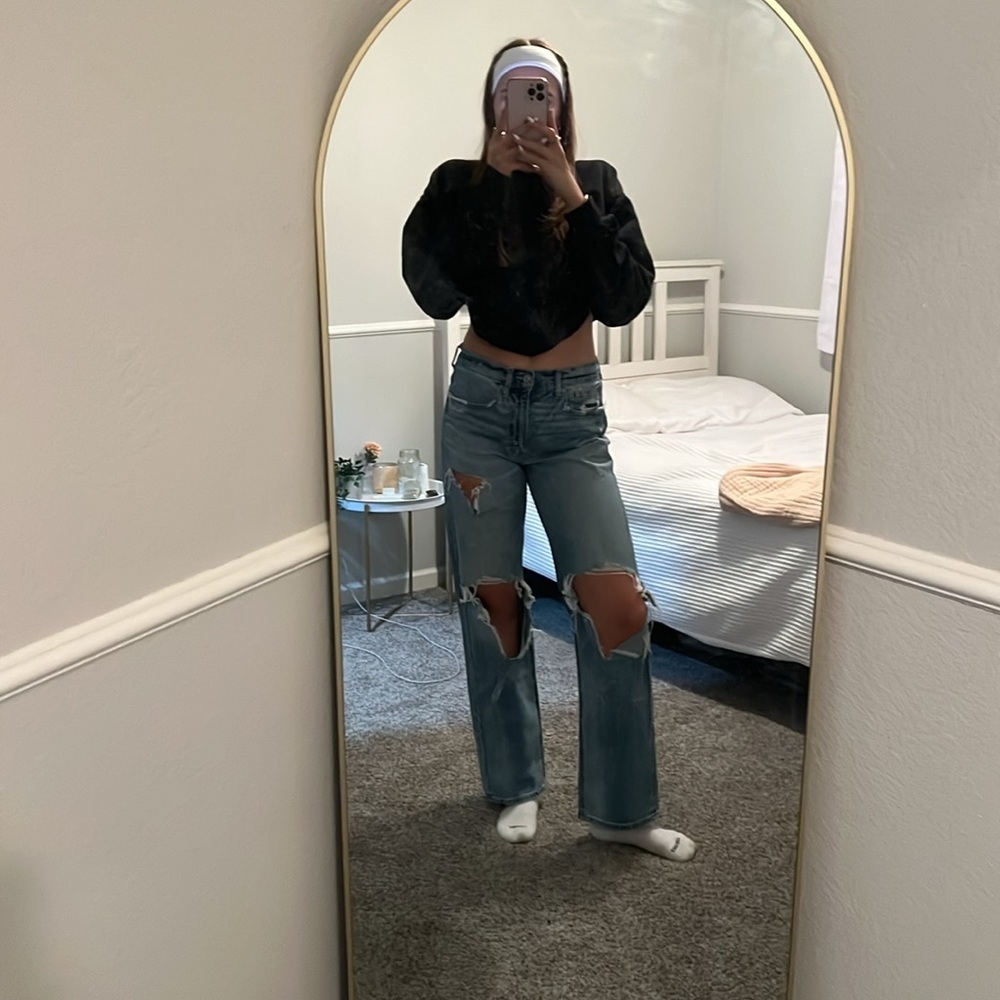 American Eagle Mom Jeans